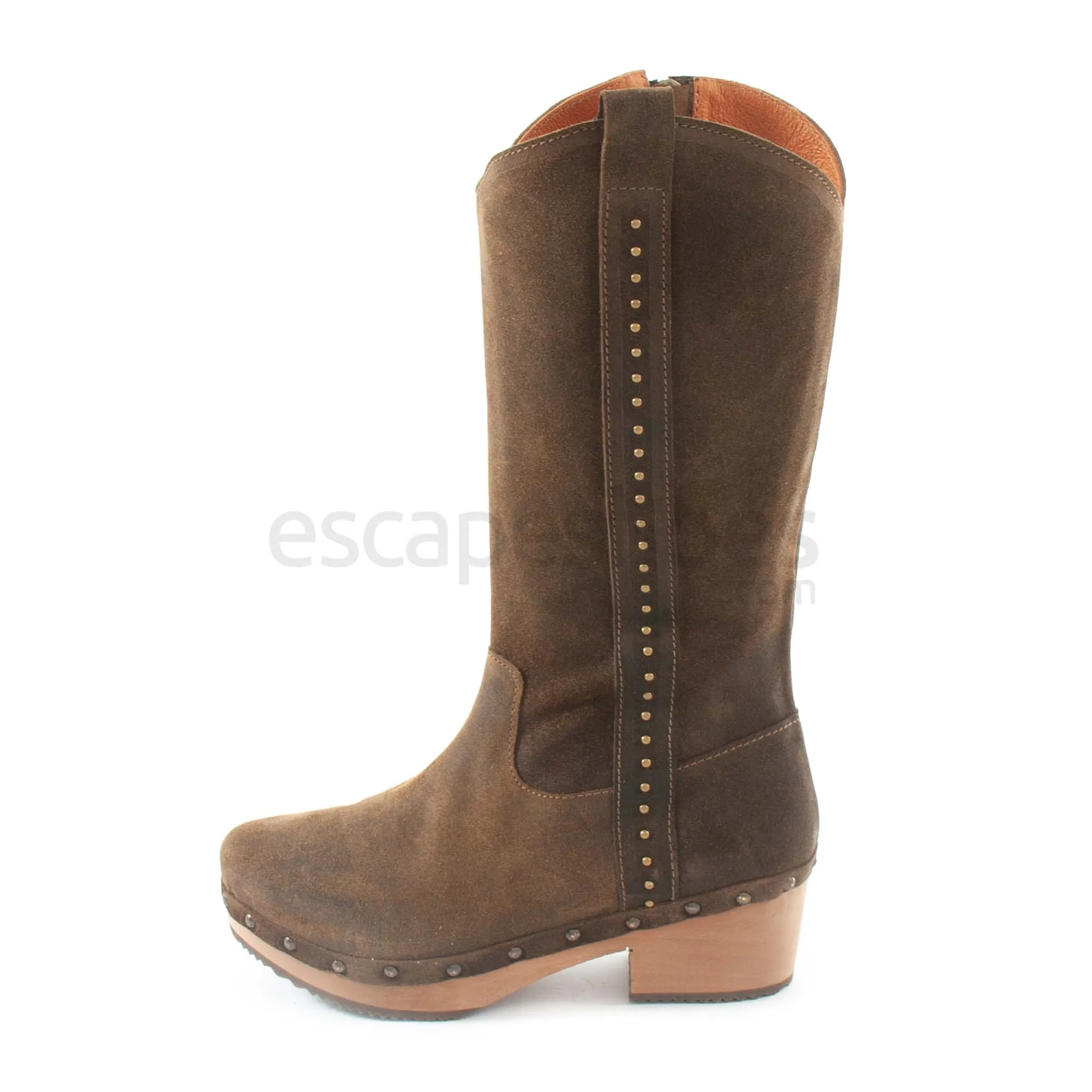 Botas XUZ 30042 Cano Alto e Tacao de Madeira 30042 Castanho