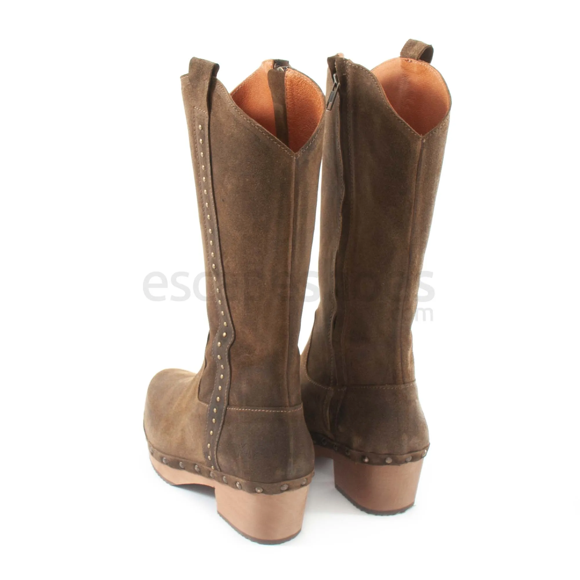 Botas XUZ 30042 Cano Alto e Tacao de Madeira 30042 Castanho