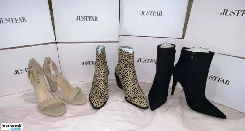 Calzado de mujer JustFab categoría A+B: devoluciones de clientes, mezcla de temporadas