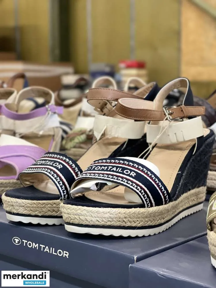 Colección de calzado Tom Tailor: paquete de zapatillas, sandalias y chanclas