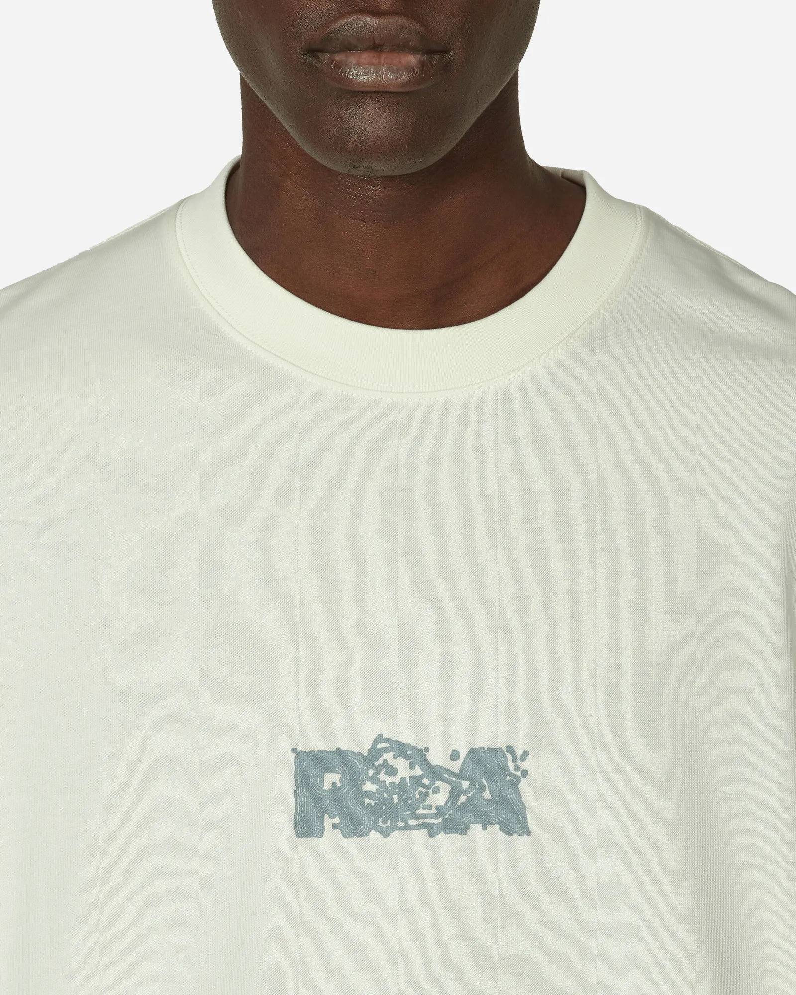 ROA Graphic T-Shirt Blanc de Blanc