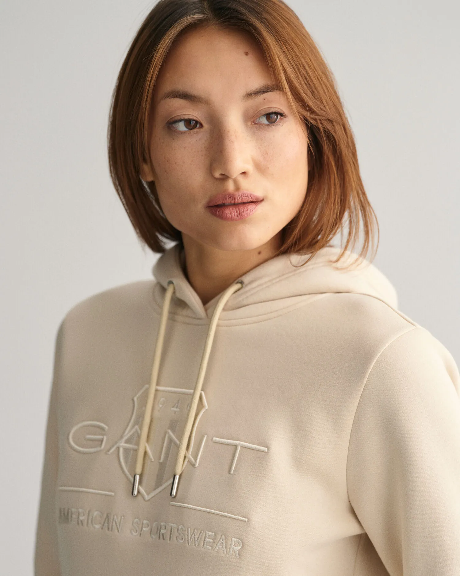 Sudadera con capucha Tonal Archive Shield